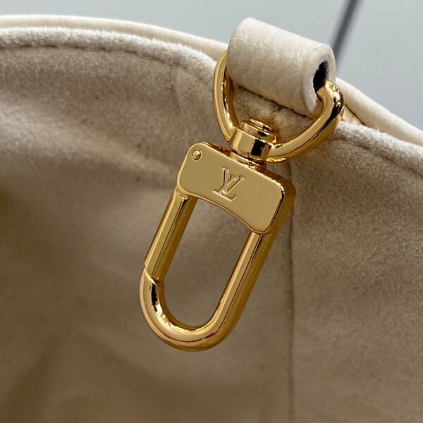 Louis Vuitton Backup M47106 - Image 10