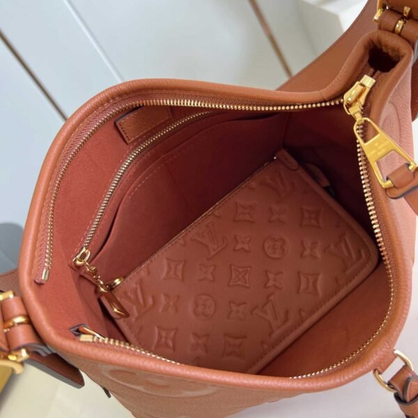 Louis Vuitton CarryAll PM M11790 - Image 4