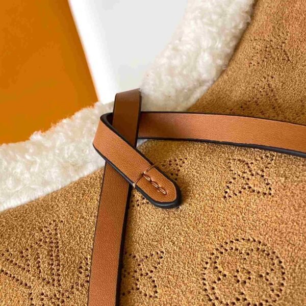 Louis Vuitton CarryAll PM M11843 - Image 8