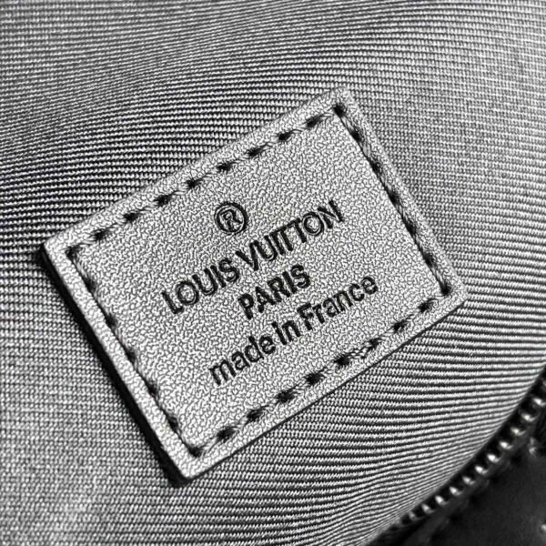 Louis Vuitton Discovery Bumbag M44388 - Image 8