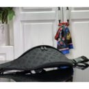 Louis Vuitton Discovery Bumbag PM M46036
