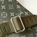 Louis Vuitton District PM M11593