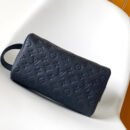 Louis Vuitton Dopp Kit M11497