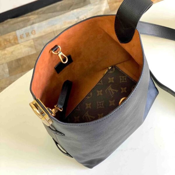 Louis Vuitton Low Key Hobo PM M25352 - Image 6