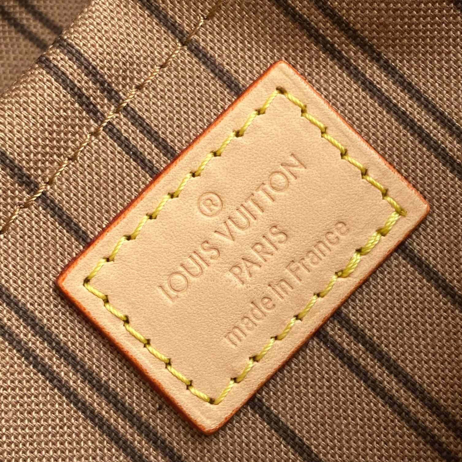 Louis Vuitton Piano M12095 - Image 10