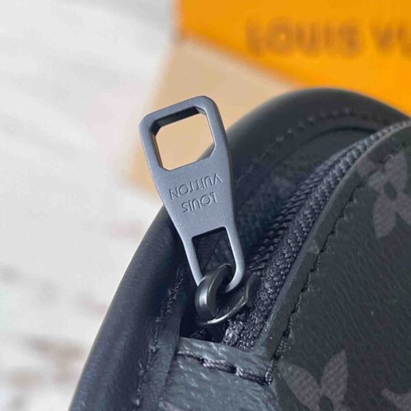 Louis Vuitton Pulse Messenger M12681 - Image 9
