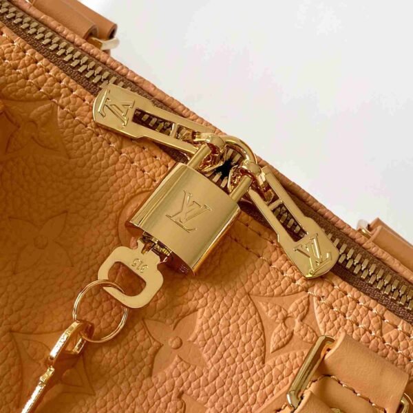 Louis Vuitton Speedy Soft 30 M11323 - Image 6