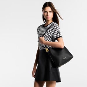 Louis Vuitton Low Key Hobo PM M25352