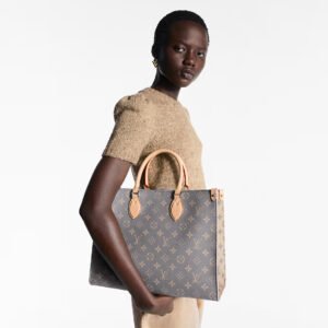 Louis Vuitton OnTheGo MM M12415